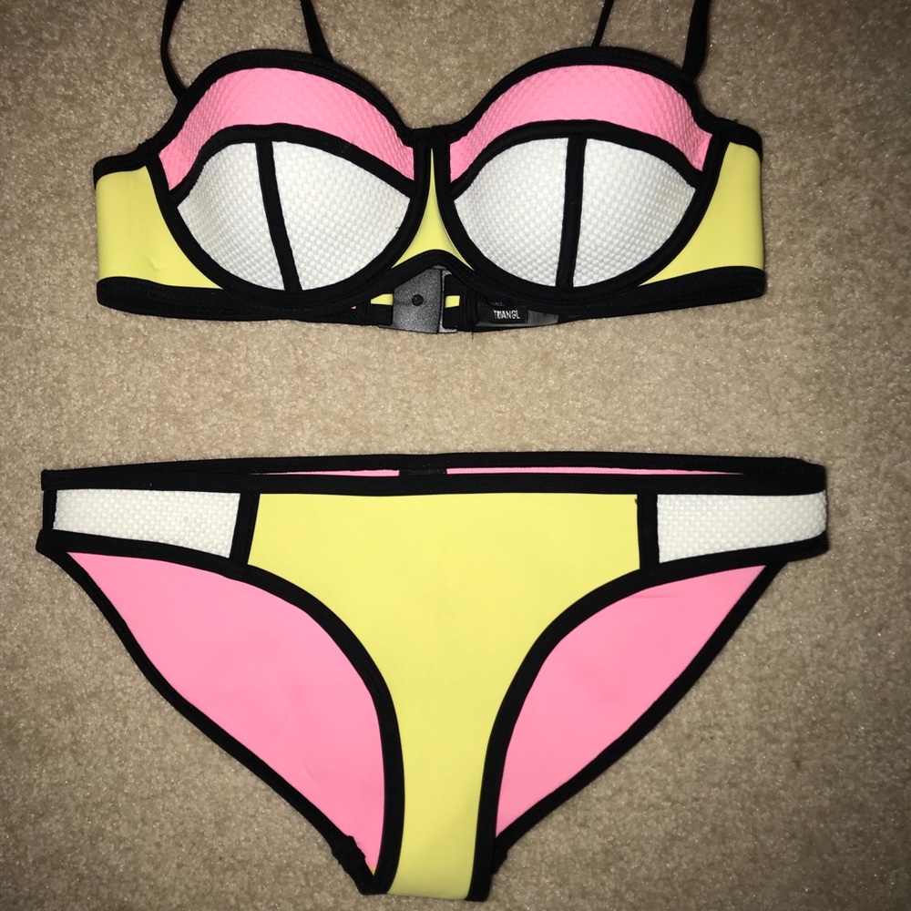 TRIANGL bikini